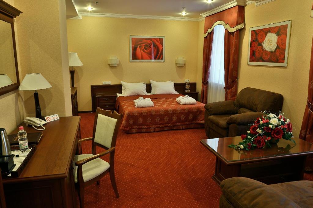 乌克兰罗夫诺酒店 客房 照片